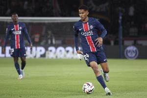 马尤卢：大胜晋级决赛让人非常高兴 我最喜欢球队永不放弃的精神