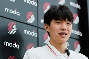 Handsome Yang来源？杨瀚森：得感谢世青赛解说 这一听就听出来了