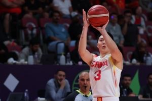 开局状态火热！胡明轩首节替补4分钟2投全中&4罚全中拿9分2板1帽