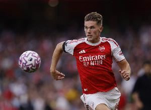 萨哈：约克雷斯没有球迷期待的阿森纳前锋技能，就像吉鲁接替亨利