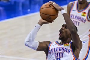 SGA开季前2场爆砍90分！仅次大帅/浓眉/乔丹 排名历史第五！