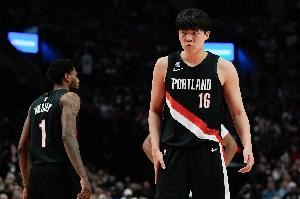 刘维伟：杨瀚森想突然赢得信任不现实 他没球权&进攻中没地位